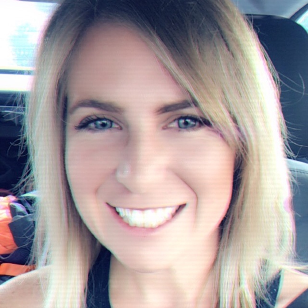 Meet your Posher, Angela